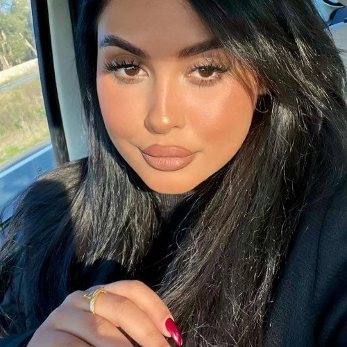 Najwa A.