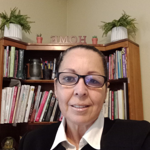 Maria Cristina  R.