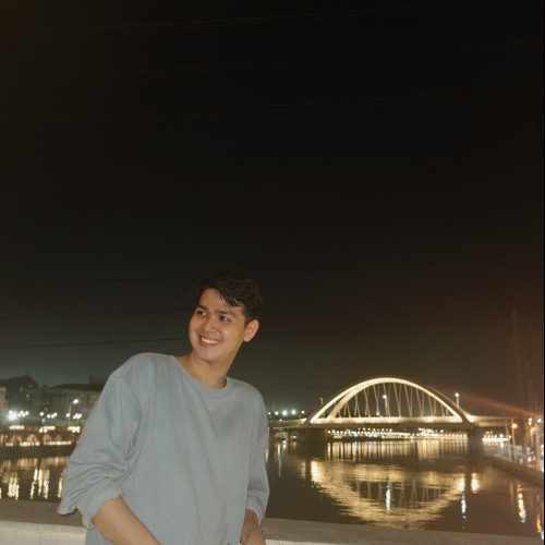 Zoe Godwin M. profile photo