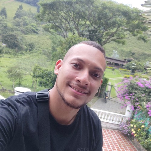 Juan  R. profile photo