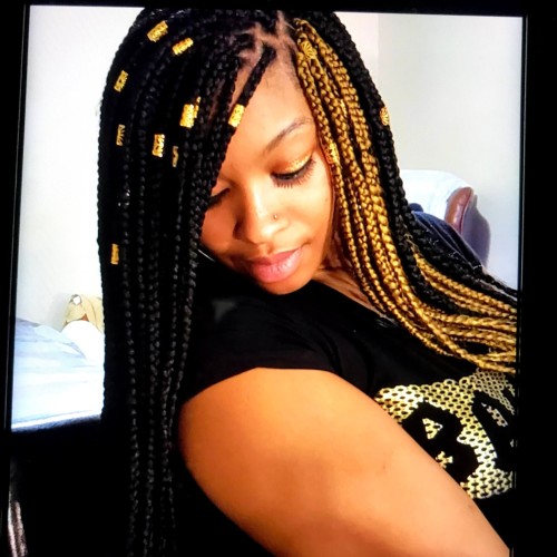 Lenelle K.