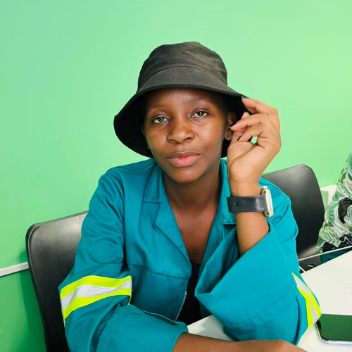 Naledi  M. profile photo