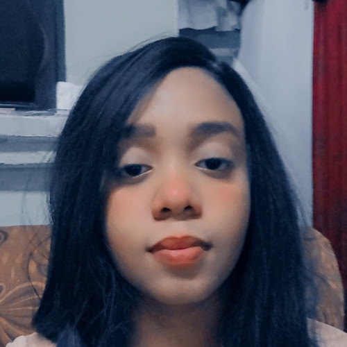 Azly c. profile photo