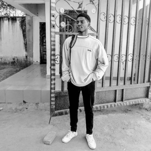 Rolly  G.