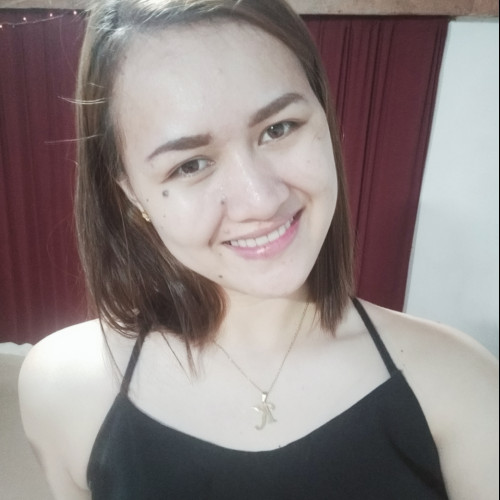 KLARIZA R. profile photo