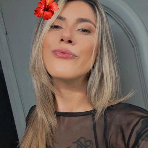 yasmin n. profile photo