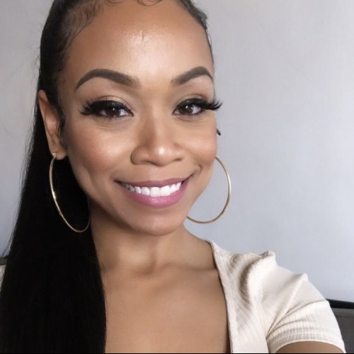 Marie J. profile photo