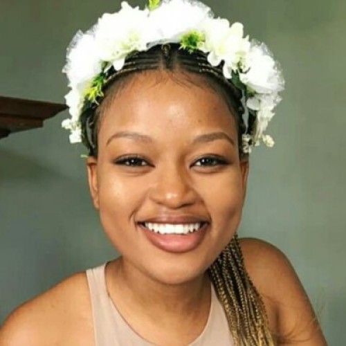 Nqobile N.