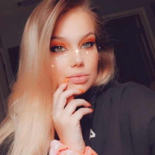 Mikayla T.