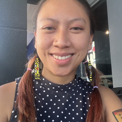 Leona L. profile photo