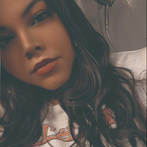 Angelina V. profile photo