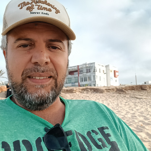 Peter  b. profile photo