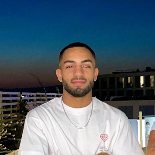 Mehdi A.