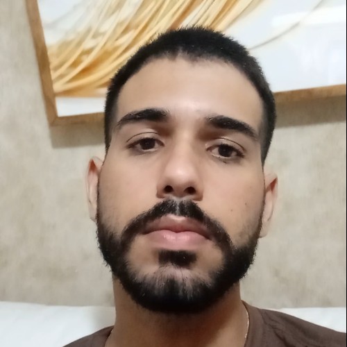 André  R. profile photo