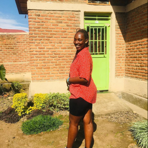 Iriza t. profile photo