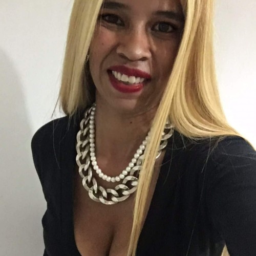 IVONNE C. profile photo