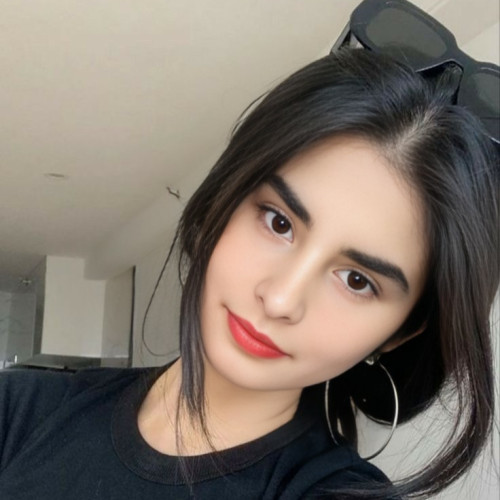 Meryem L.