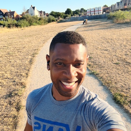 Desmond F. profile photo