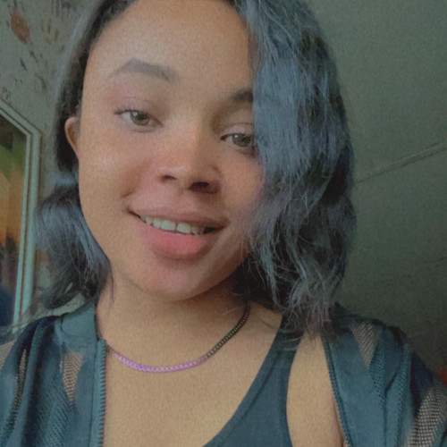 Queeneth  B. profile photo