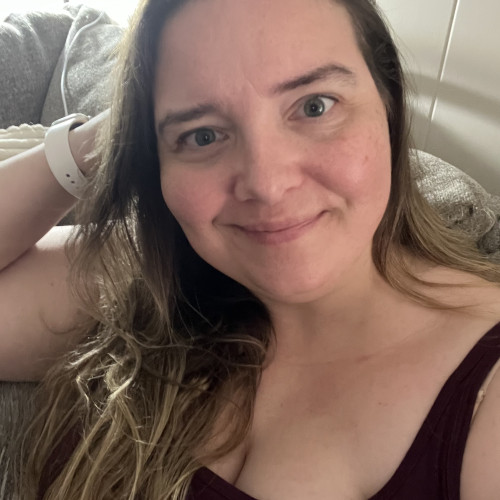 Amanda J. profile photo