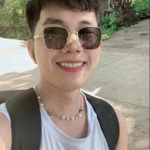 Joverly V. profile photo