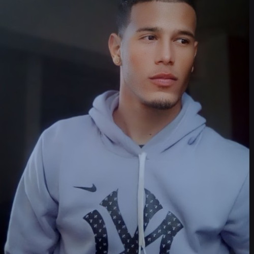 Valentino D. profile photo