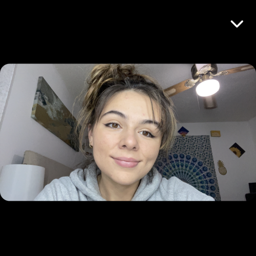 Hana Y.