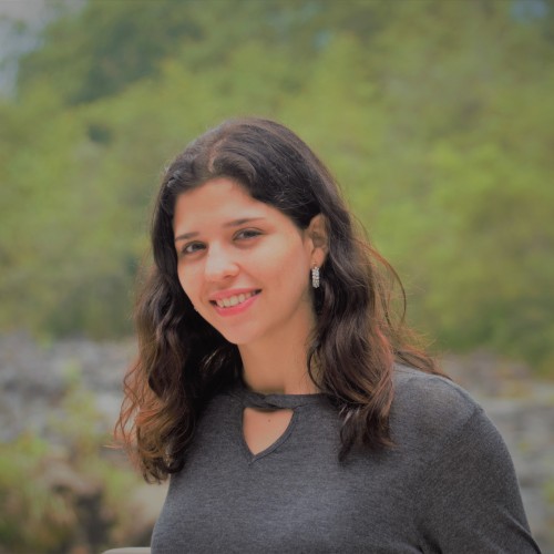 ALEJANDRA R.