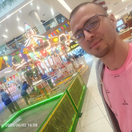I'm Your friend F. profile photo