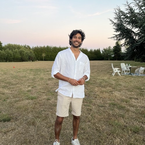 Aleandre J.