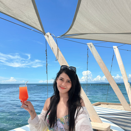 Aya G.