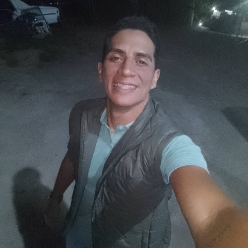 Roberto antonio  F. profile photo