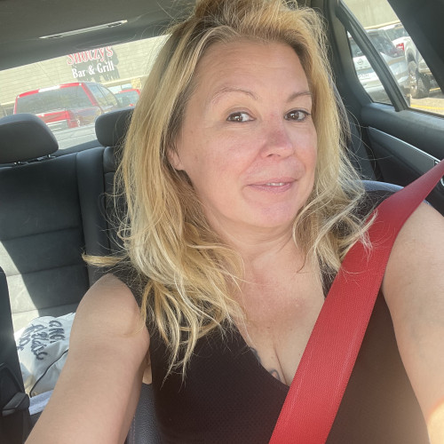 Betsy C. profile photo