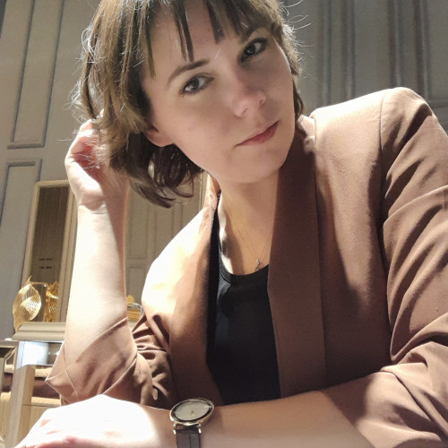 Elina Z.