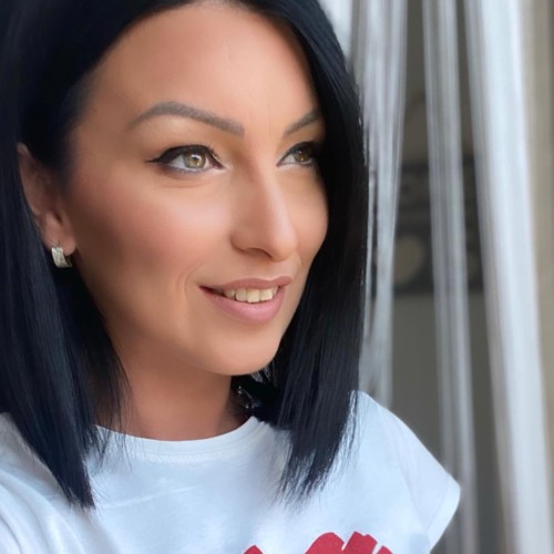 Ivana N.