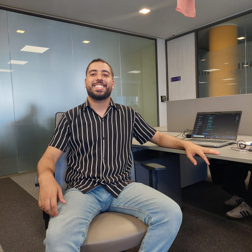 amine b. profile photo