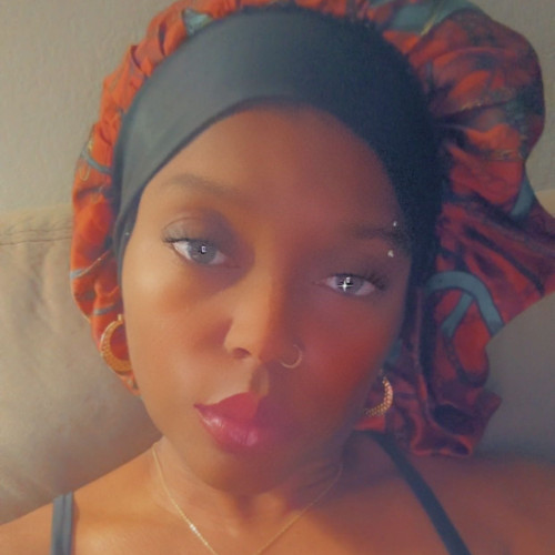 Nina Chrome R. profile photo
