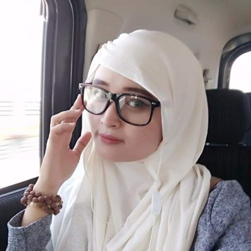 ela i. profile photo
