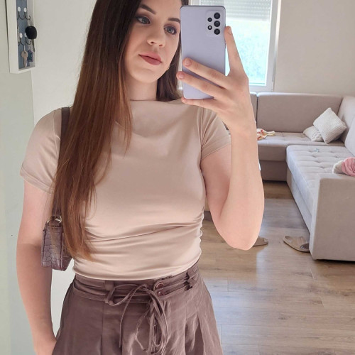 eva v. profile photo