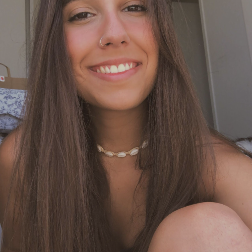 Beatriz  C.