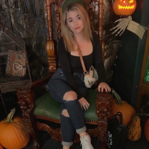 Bri S.