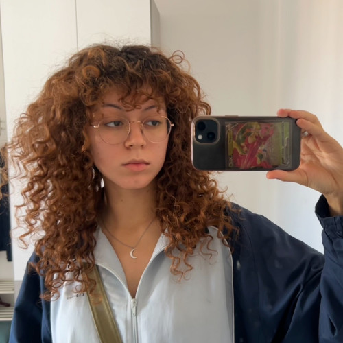 Lesley C. profile photo