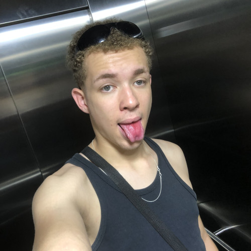Welvis luan  R. profile photo