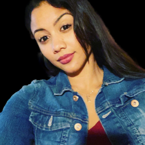 Estefania  F. profile photo