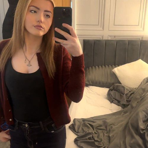 Corinne S. profile photo