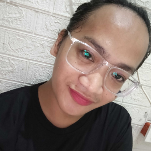Ali V. profile photo