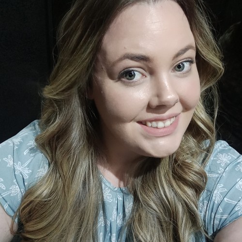 Tracey a.