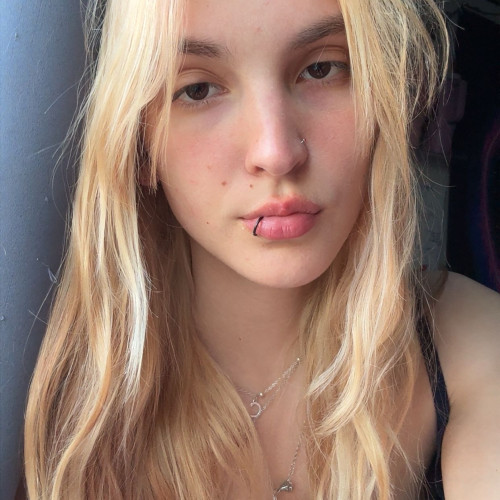 Emily B. profile photo