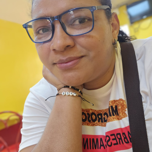 Lizzeth R. profile photo