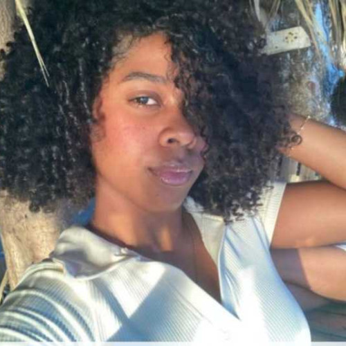 Alyelyn U. profile photo